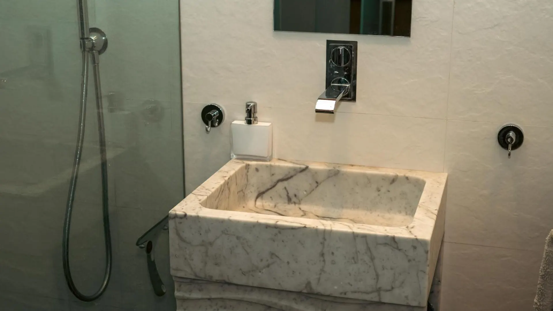 Penthouse With Jacuzzi & Panoramic Views - Heart Of Valletta