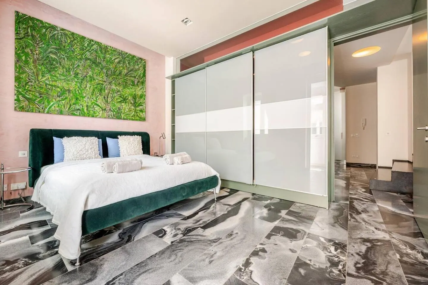 Penthouse With Jacuzzi & Panoramic Views - Heart Of Valletta 0*,